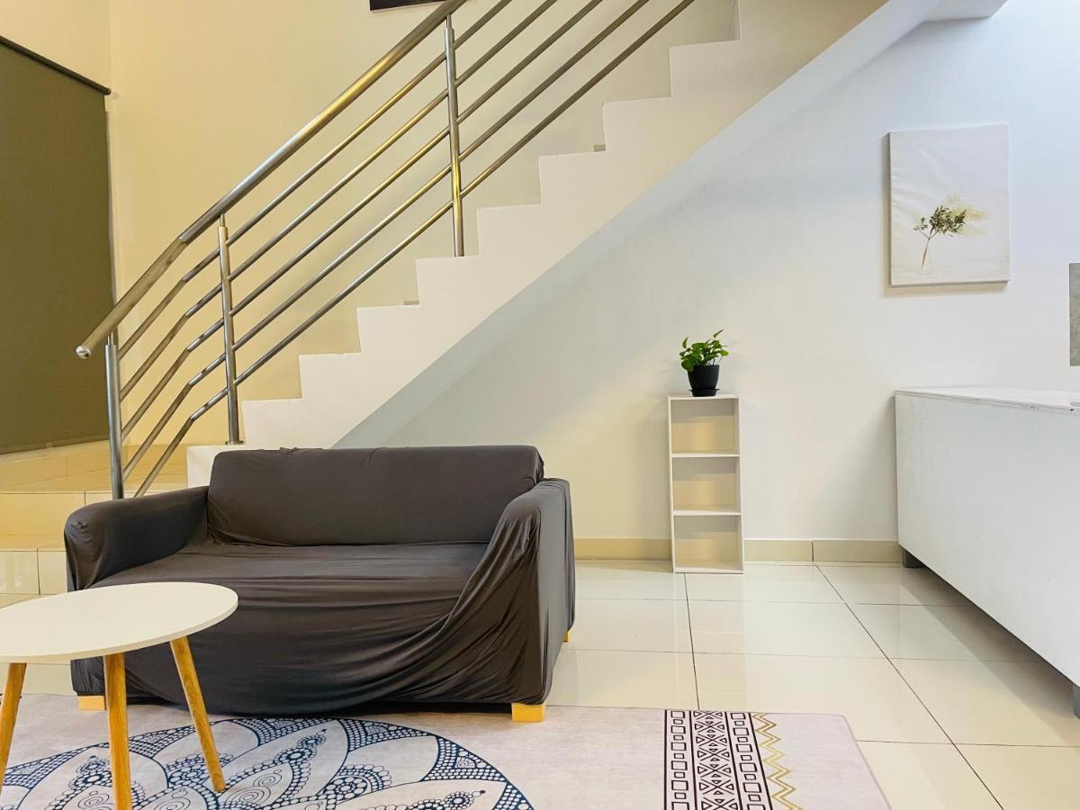Minimalist Loft2 Decentrum Wifinetflix Kajang Exterior foto